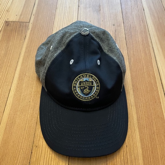 Philadelphia Union MLS womens adjustable hat - Picture 1 of 2